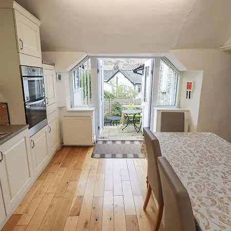 בית נופש Hollens